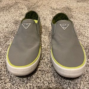 COLUMBIA PFG SLIP ONS
